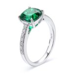 18K White Gold Emerald Ring with Four-Prong Setting and Diamond Accents